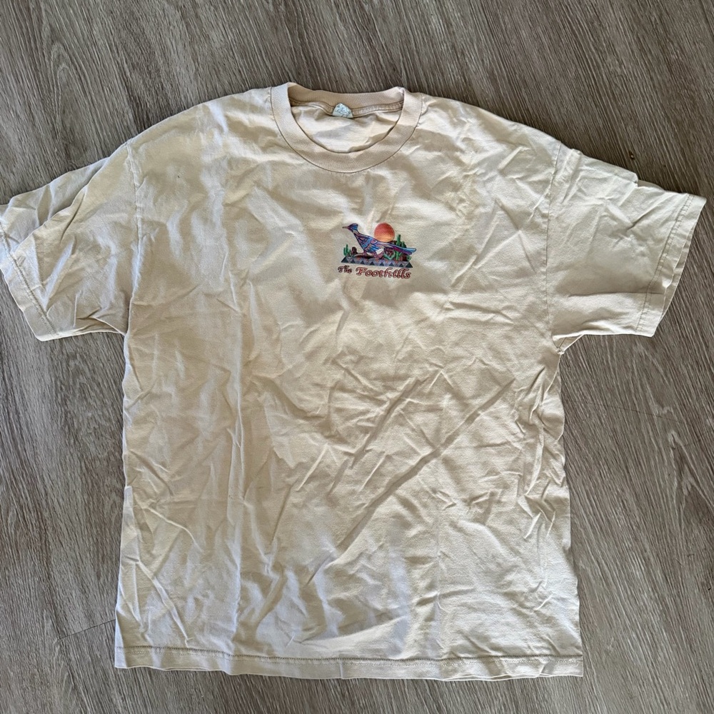 The Foothills Arizona graphic t-shirt as XL